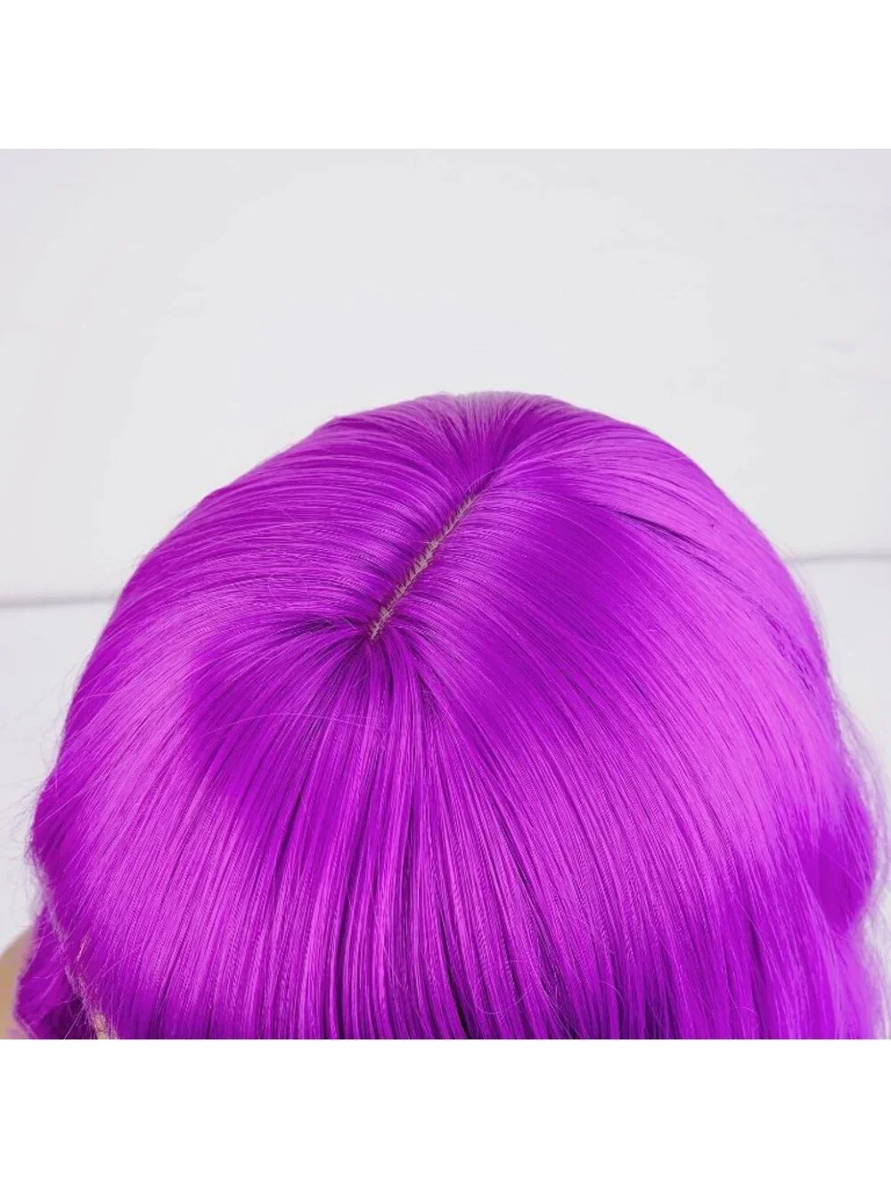 Women's Violet 14 Inch Heat Resistant Short Bangs Bob Modern Wavy Wigs